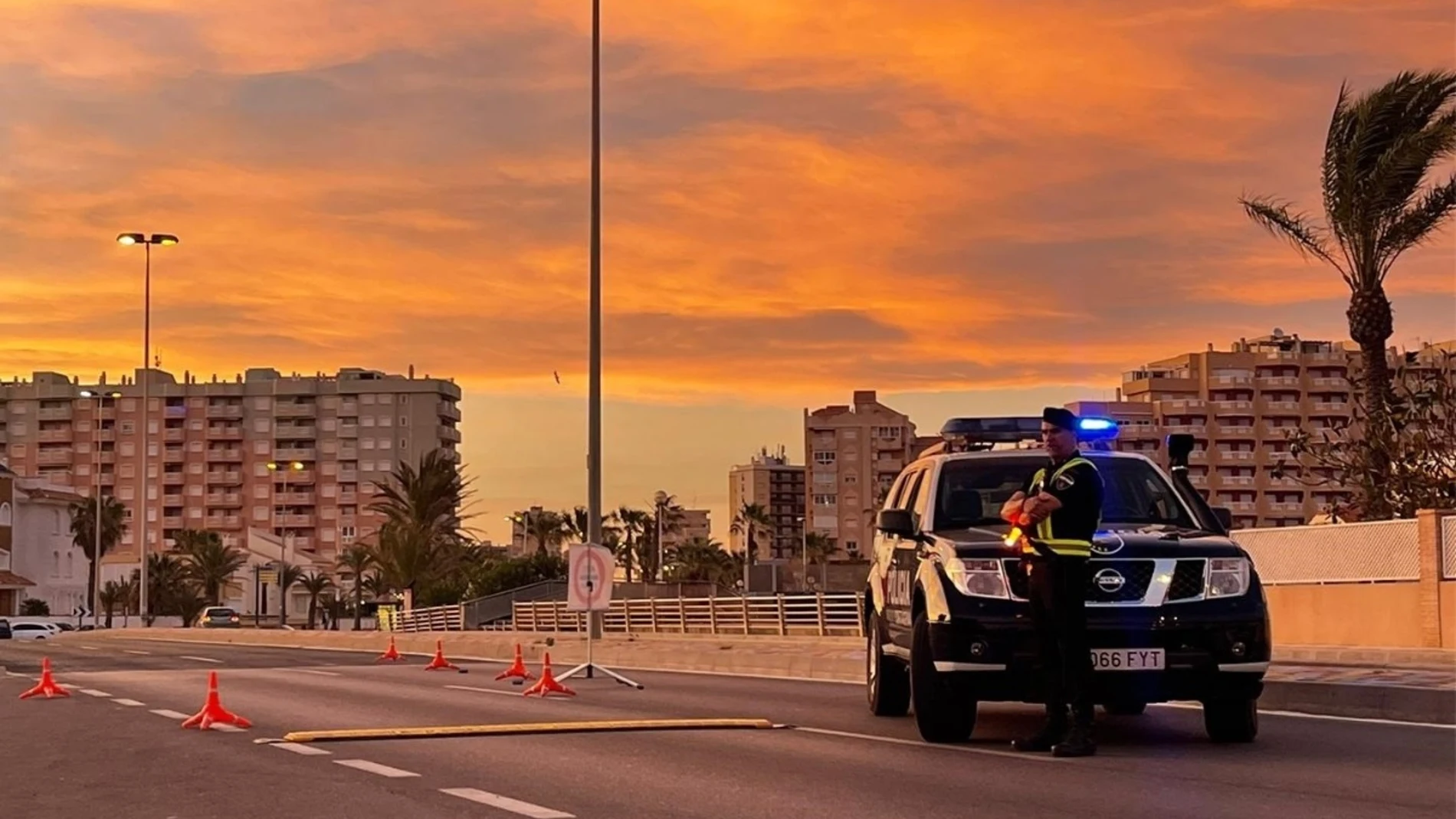 MURCIA.-La Policía Local de Cartagena desarrolla esta semana una campaña contra el consumo de alcohol y drogas en conductores