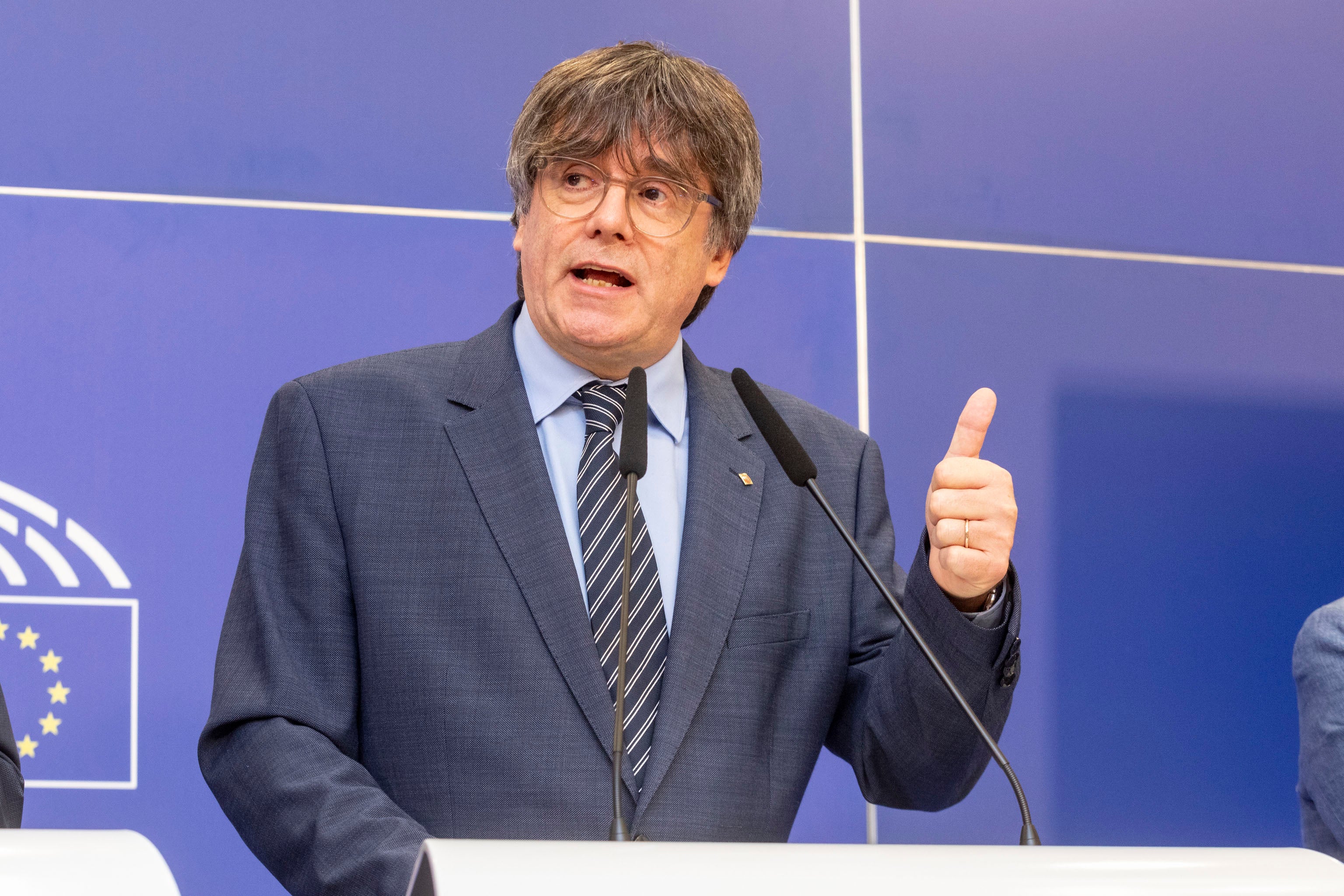 Puigdemont lamenta que el sistema político español "continua con el ancho de vía ibérica"