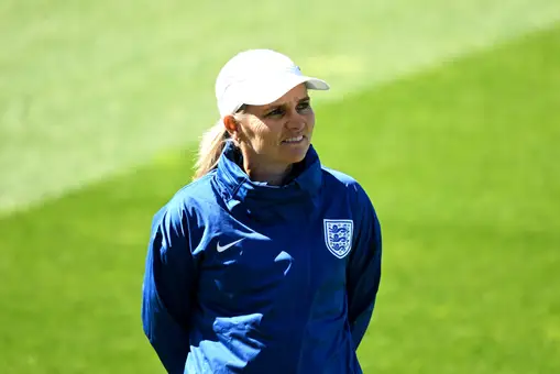 Así es Sarina Wiegman, la exitosa entrenadora de Inglaterra en el Mundial femenino