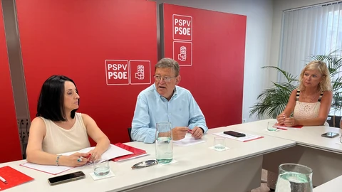 El secretario general de los socialistas valencianos, Ximo Puig, durante la Ejecutiva de hoy