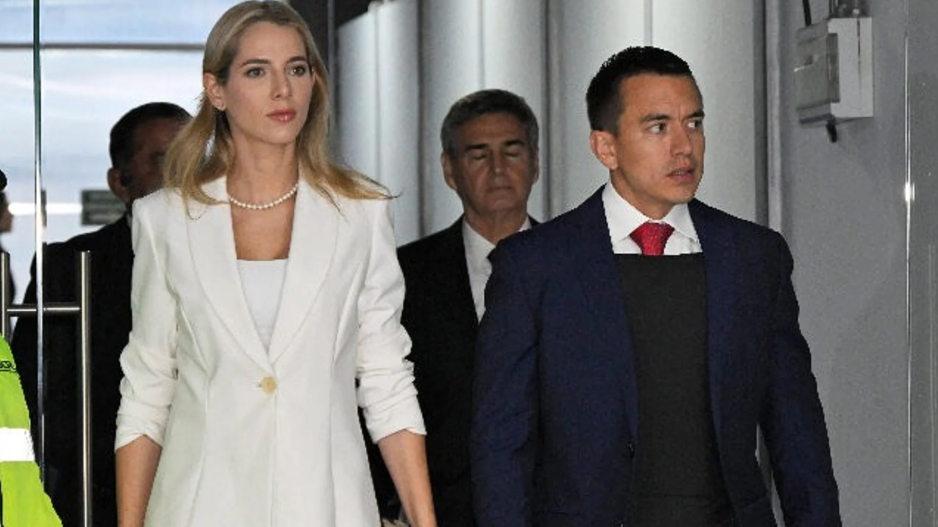 Lavinia Valbonesi acompaña a su marido, el candidato presidencial Daniel Noboa