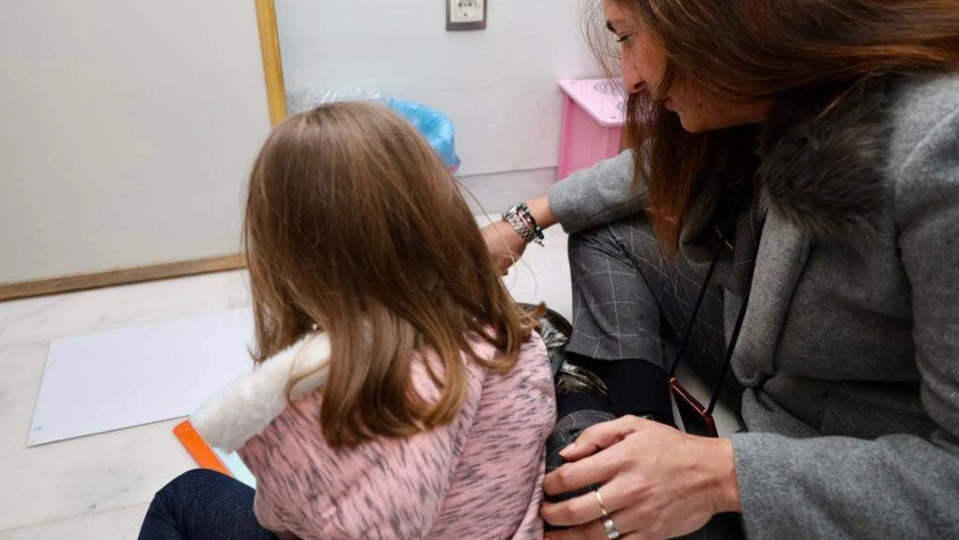 Las niñas suponen apenas entre el 10 y el 15% de los menores migrantes