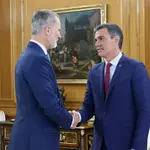 AV.- Pedro Sánchez se ofrece al Rey para ir a la investidura y se ve capaz de lograr la mayoría suficiente