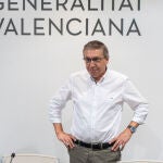 José Antonio Rovira aborda en rueda de prensa los fallos en el reparto de plazas docentes de València