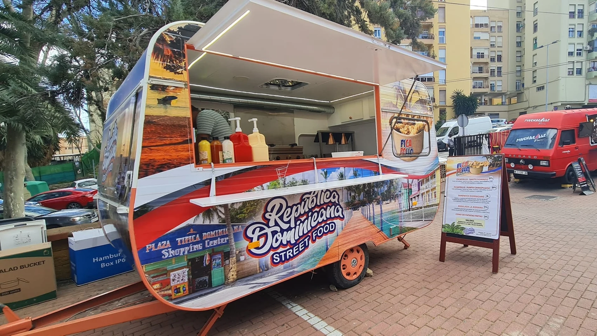 El campeonato de «food trucks» en Algeciras 