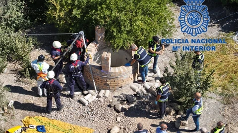 El pozo donde fue localizado el cuerpo