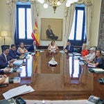 AMP2- La Mesa del Congreso da luz verde a los grupos de ERC y Junts con diputados prestados, con el voto en contra de PP