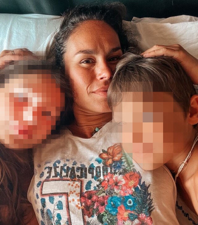 Mireia Canalda con sus hijos