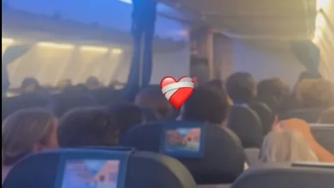 Imágenes de pánico en un avión dirección Mallorca durante turbulencias