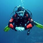 Buzo en el agua