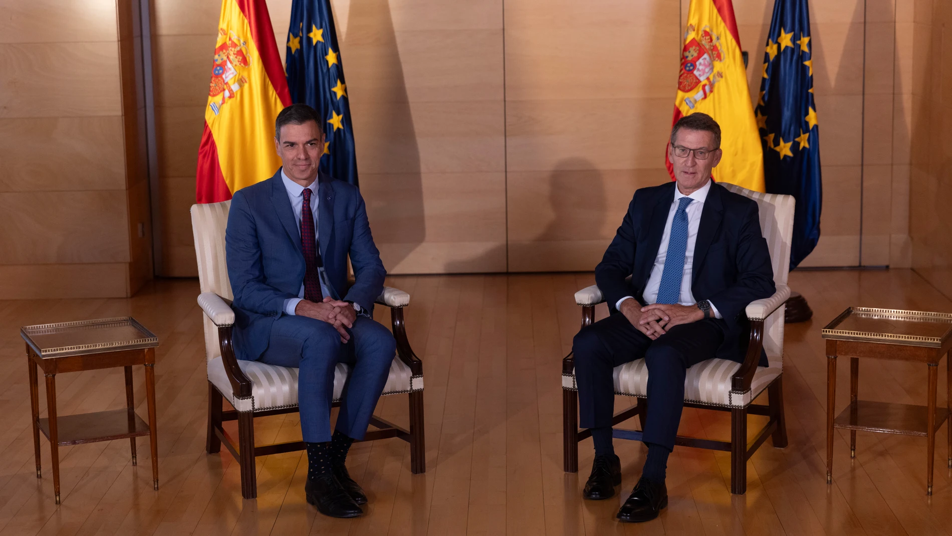 Reunión en el Congreso entre Pedro Sánchez y Alberto Núñez Feijóo