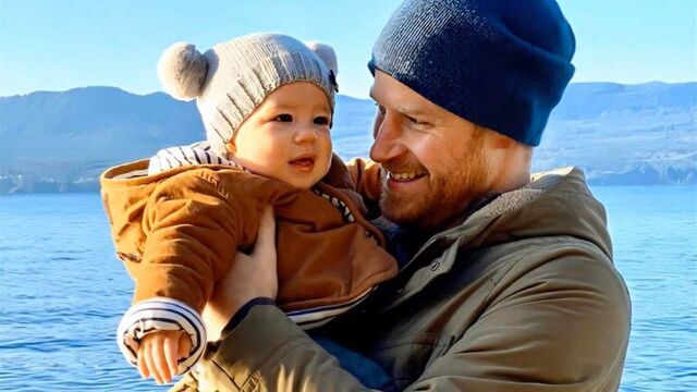 El príncipe Harry con su hijo Archie