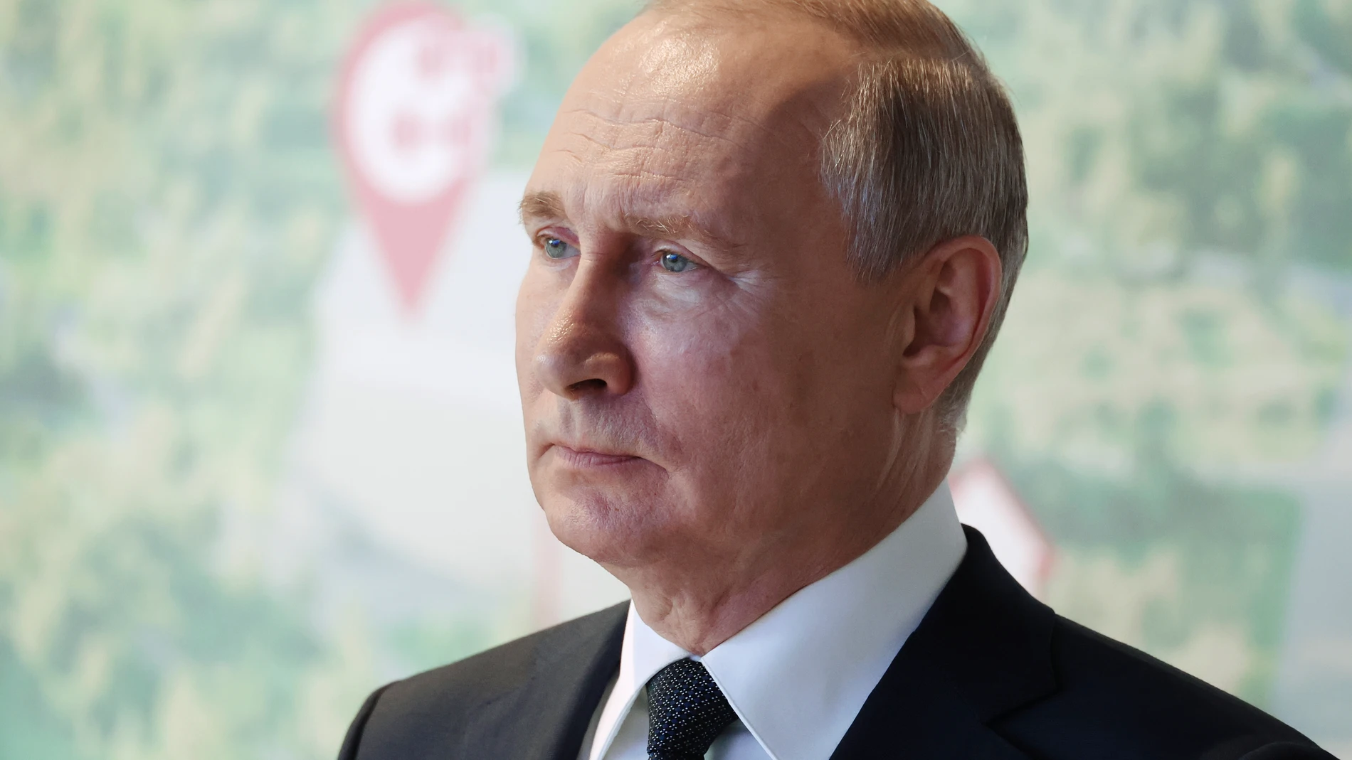Russian President Vladimir Putin visits the Senezh Management Lab before holding the Talking of What Matters open lesson, as part of the Russia - Land of Opportunities platform projects, in Solnechnogorsk, Moscow region, Russia, Friday, Sept. 1, 2023. (Mikhail Klimentyev, Sputnik, Kremlin Pool Photo via AP)