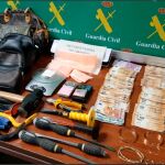 Algunos de los objetos recuperados por la Guardia Civil 
