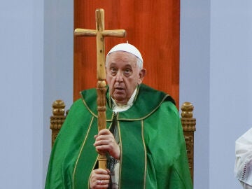 El Papa Francisco preside una misa este domingo en la Arena de la Estepa en Ulán Bator, la capital de Mongolia