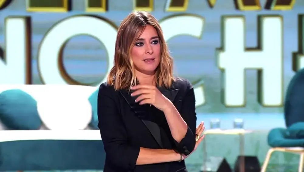 Sandra Barneda presentando 'La última noche' en Telecinco