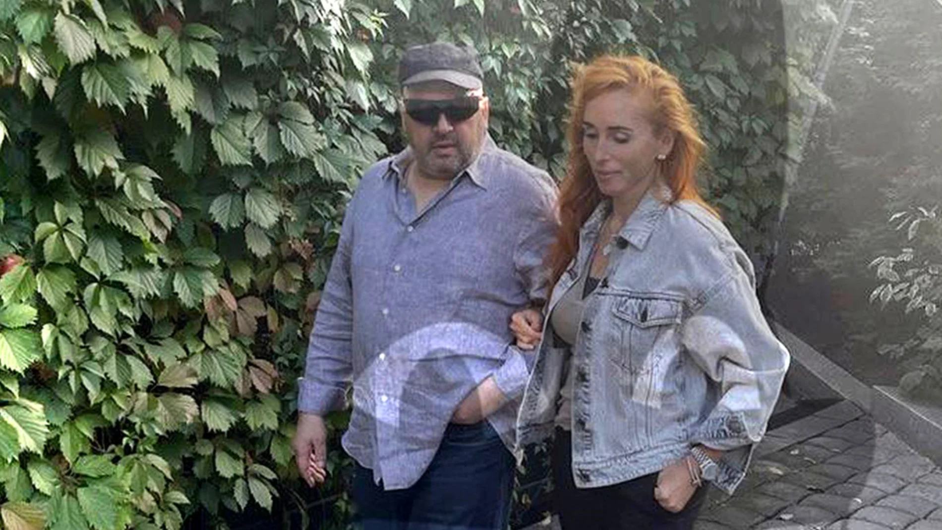 Suroviki, en general ruso caído en desgracia, reaparece en una foto con su mujer en Moscú