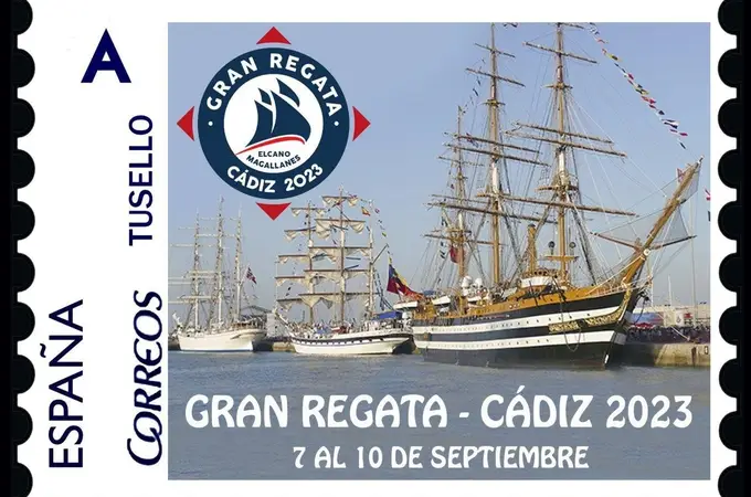 Cádiz disfruta de un nuevo espectáculo naval