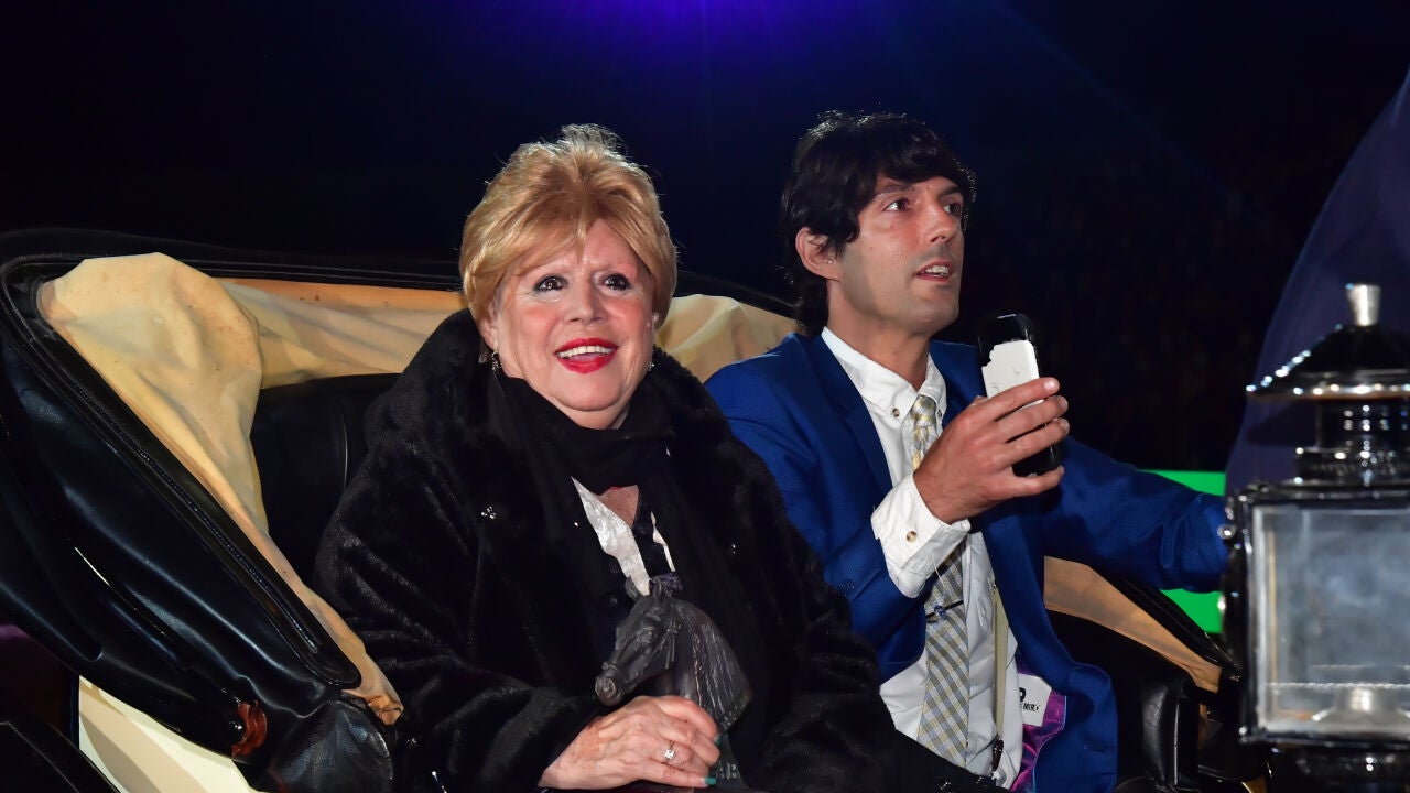 Alejandro, el hijo y fiel compañero de María Jiménez