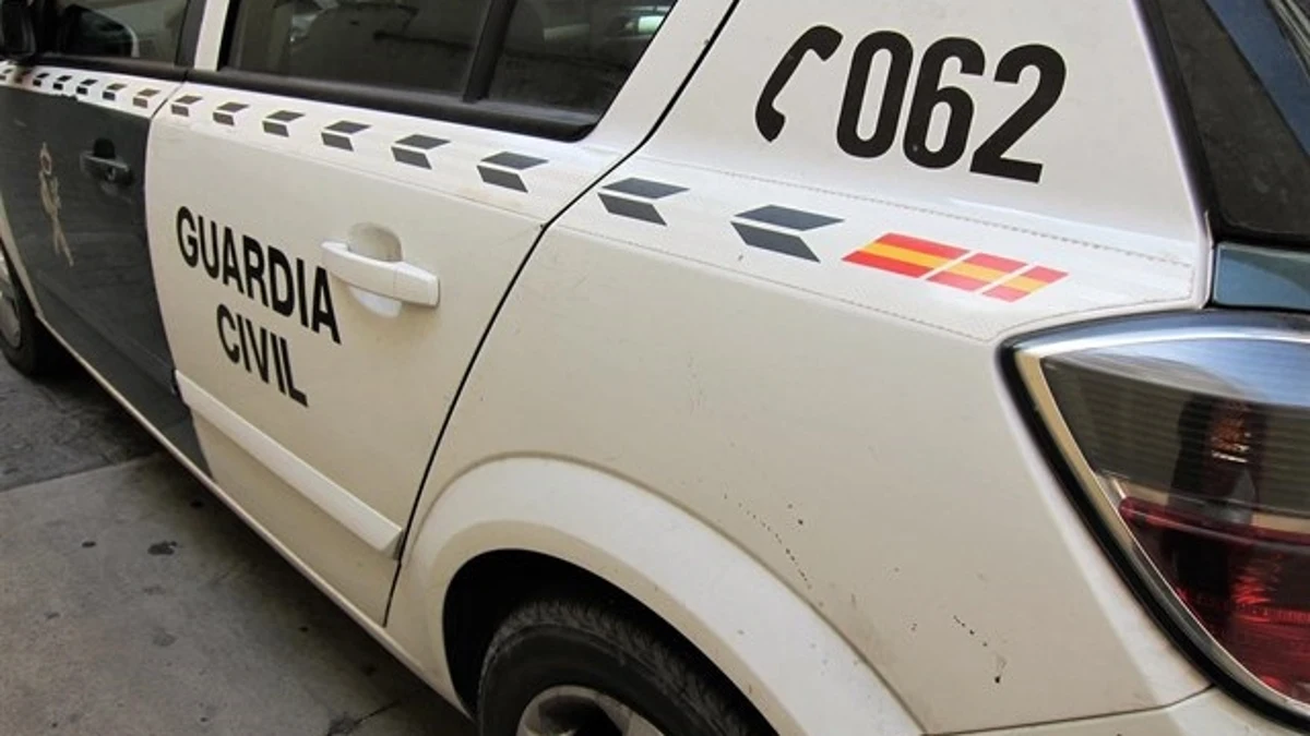 La Guardia Civil detiene a dos personas por un supuesto delito de detención ilegal en Ciñera de Gordón (León)