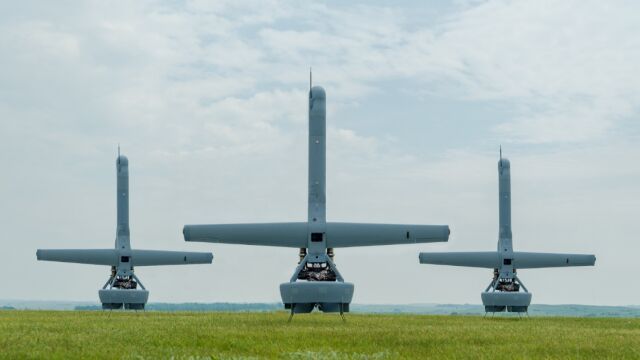 Los tres drones de Shield trabajando en equipo