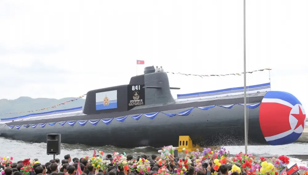 Corea.- Seúl critica el nuevo submarino norcoreano mientras investiga su capacidad real de ataque
