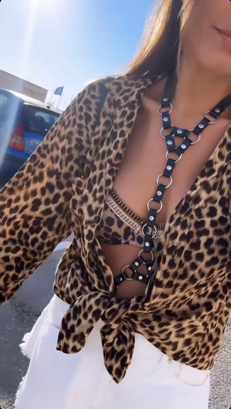 Rocío Osorno con bikini animal print