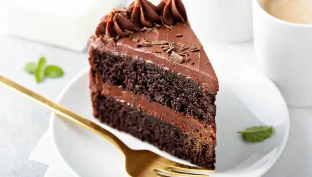 Tarta de chocolate y avellanas