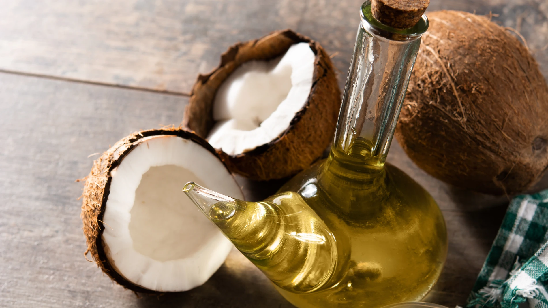 Aceite de coco: qué es, para qué sirve y sus beneficios para la