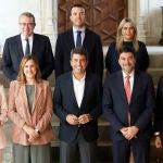  El president de la Generalitat, Carlos Mazón, se reúne con los presidentes de las tres diputaciones provinciales, y con las alcaldesas y alcaldes de València, Castellón, Alicante y Elche.