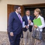 La directora de Política Económica y Competitividad, Rosa Cuesta Cofreces, conversa con Sánchez Cabrera y Carlos García