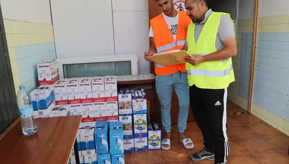 Campaña de recogida de alimentos, ropa y medicamentos para Marruecos en Palencia
