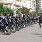 La Policía Local de Valencia ha presentado esta mañana 15 nuevas motocicletas adquirida por el Ayuntamiento