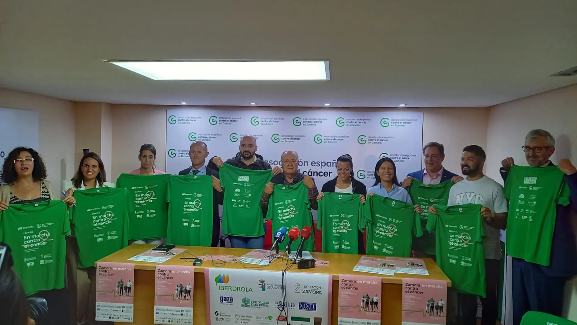 Presentación de la carrera contra el cáncer en Zamora