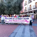Medio centenar de personas piden abolir la prostitución y la trata de personas en Valladolid
