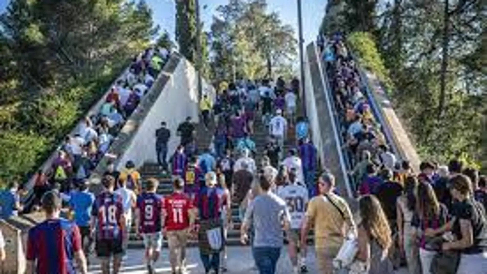 Accesos a Montjuïc en los partidos del Barça