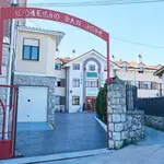 Preocupación y "miedo" entre las familias del colegio de Astillero (Cantabria) donde se investiga un chat de alumnos