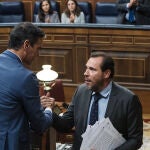 AMP.- Debate.- Sánchez decidió hace tres semanas delegar en Óscar Puente y sólo lo sabían cinco personas