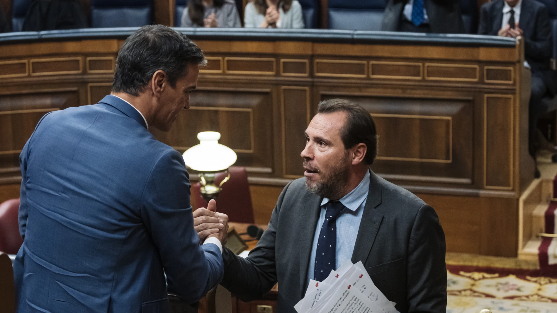 AMP.- Debate.- Sánchez decidió hace tres semanas delegar en Óscar Puente y sólo lo sabían cinco personas