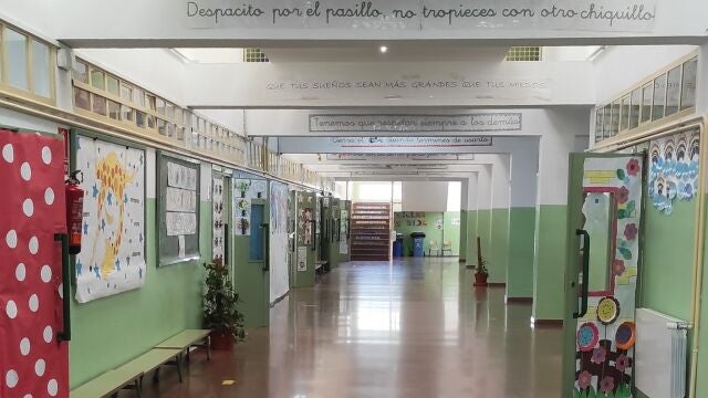 Interior del colegio CEIP Nuestra Señora de Araceli de Lucena (Córdoba)