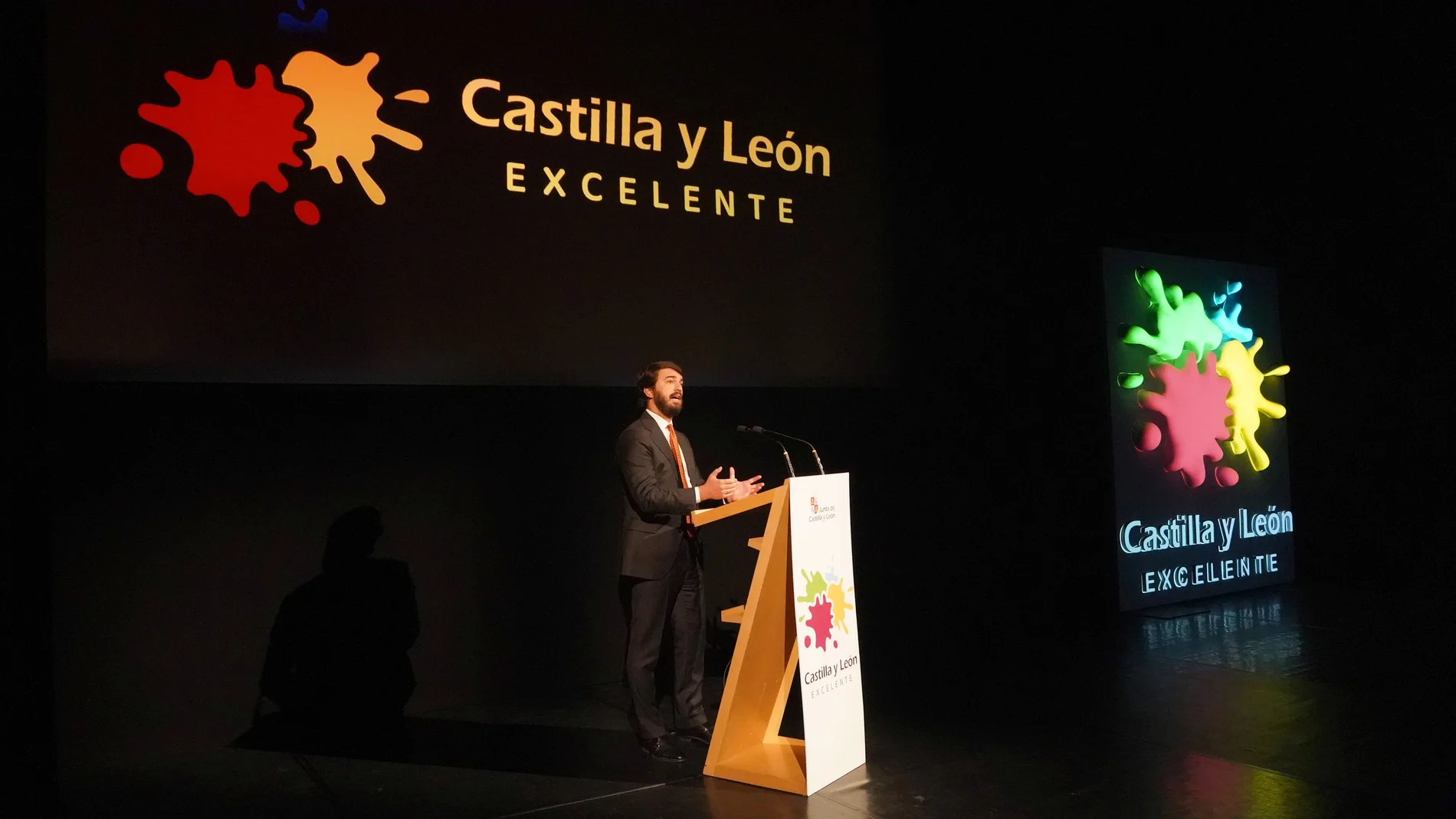 El vicepresidente de la Junta, Juan García-Gallardo, presenta la nueva estrategia turística de Castilla y León