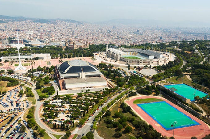 Montjuic, dividida entre el Barça y Sabina