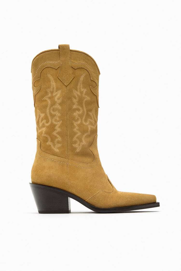 Las botas cowboy siguen de moda este otoño: cinco modelos que nos  trasladarán al Viejo Oeste con (mucho) estilo