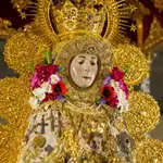 La Virgen del Rocío está siendo sometida a un proceso de restauración en el propio santuario