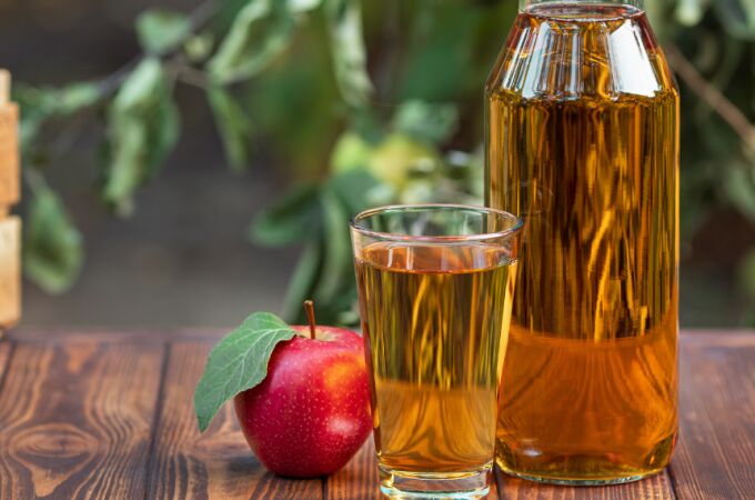¿Conoces los beneficios del vinagre de manzana en ayunas?
