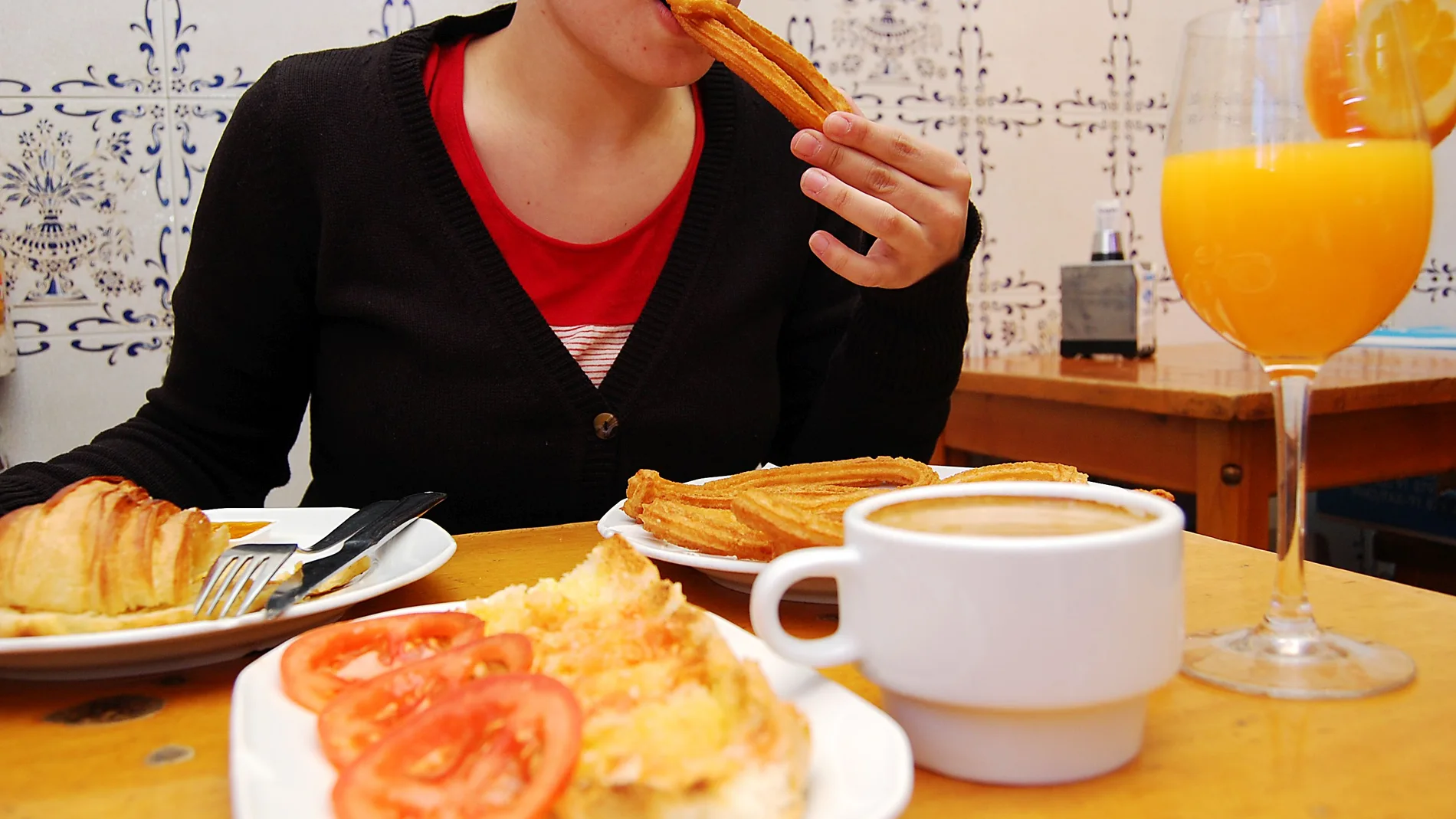 Los seis alimentos que debes evitar en el desayuno