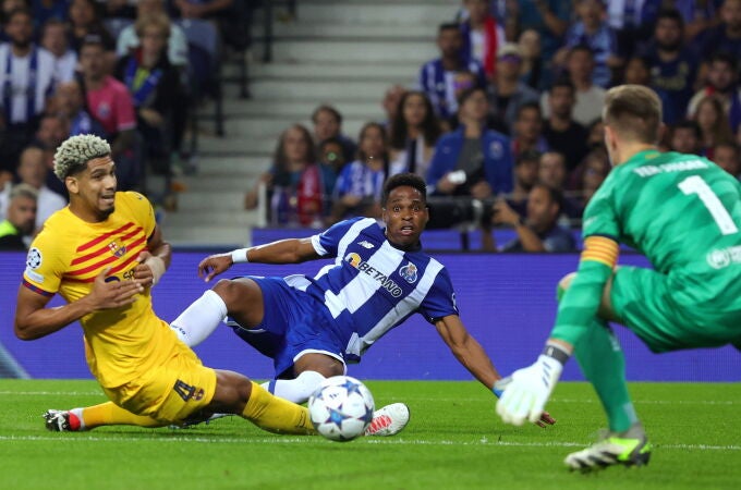 UEFA Champions League - FC Porto vs FC Barcelona