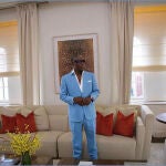 Teodoro Nguema Obiang, más conocido como «Teodorín», posa para Instagram en una suit en Nueva York.