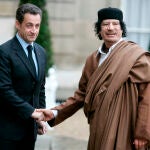 Nicolas Sarkozy recibió al líder libio, Muamar Gadafi, en diciembre de 2007 en el Elíseo