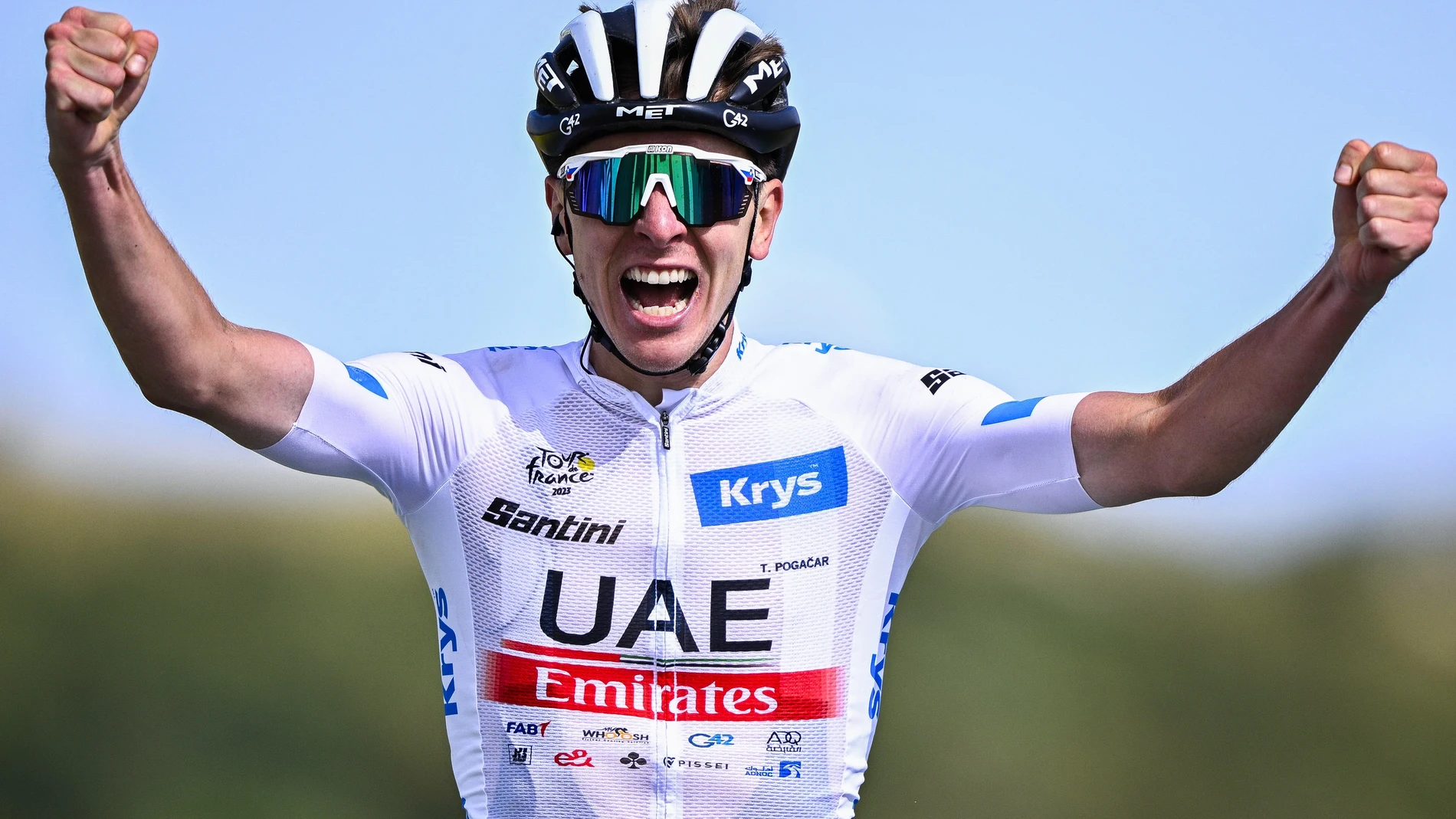 Ciclismo.- El esloveno Tadej Pogacar repite victoria en el Giro de Lombardía pese a los calambres